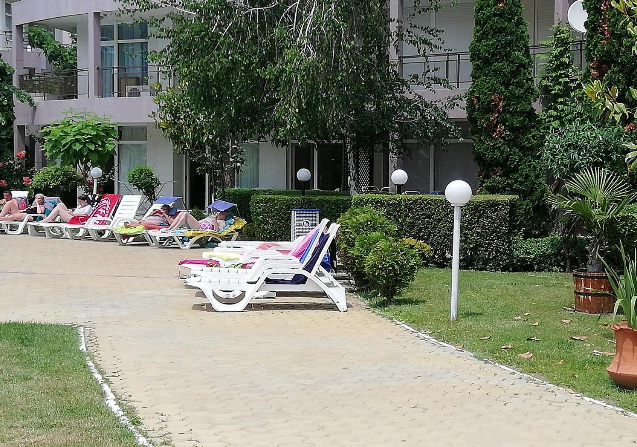 Charis Cozy Family Apart At Sun Village Complex Close To The Beach Sunny Beach Ngoại thất bức ảnh
