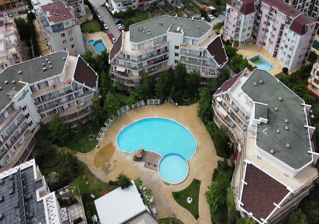 Charis Cozy Family Apart At Sun Village Complex Close To The Beach Sunny Beach Ngoại thất bức ảnh